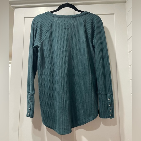 Chaser Long Sleeve Shirt Size L - Picture 2 of 4